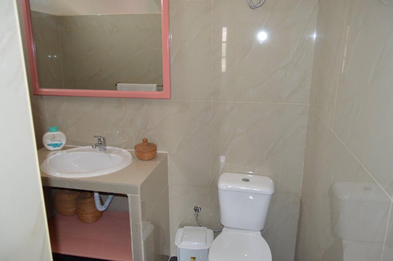 Apartamento T1 Mobiliado Com Wi-Fi Praia Esterno foto